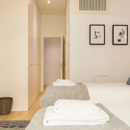 Lovelystay - Hidden Oasis With River View *