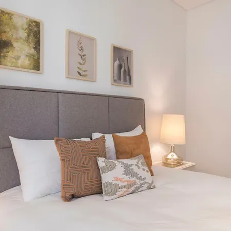 Lovelystay - Hidden Oasis With River View Apartment Lisbon