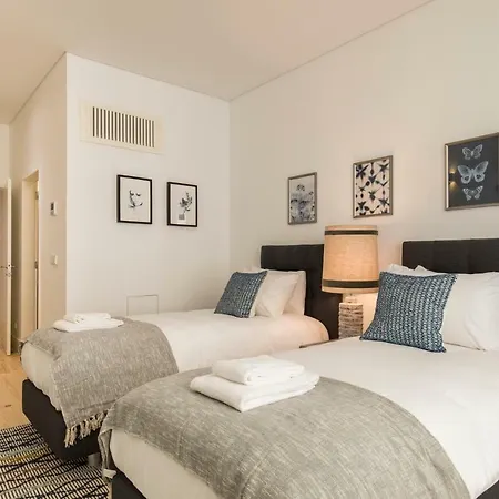 Apartamento Lovelystay - Hidden Oasis With River View
