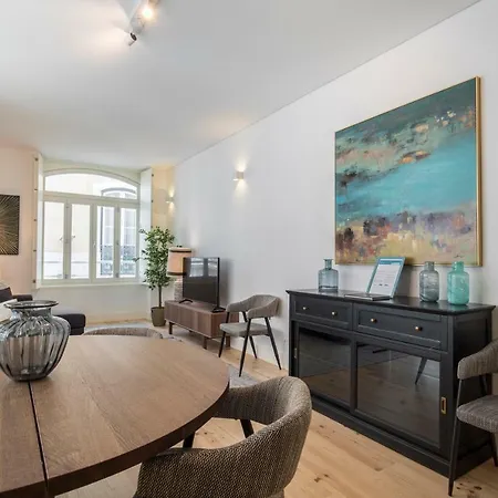 Hidden Oasis 2Bdr Apartment By Lovelystay