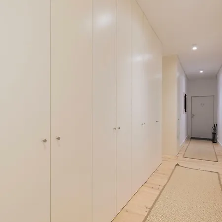 Hidden Oasis 2Bdr Apartment By Lovelystay *